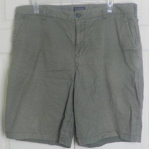 Austin Clothing Co Men's Shorts Sze 42 Army Green Color Flat Front Pockets (S14)